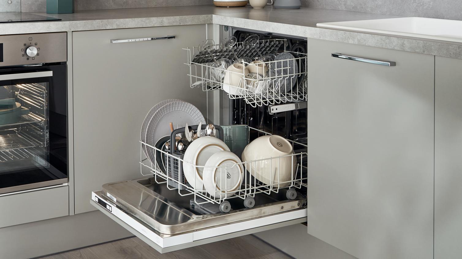 ماشین ظرف شویی